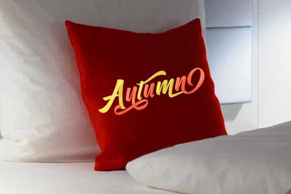 Autumn: Elegant Vintage Lettering for Handmade Gifts